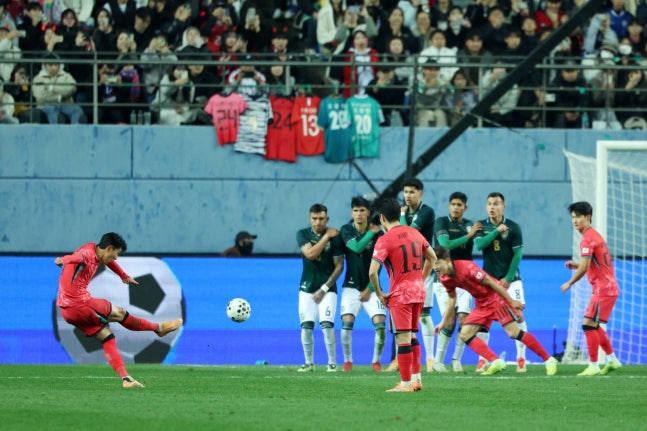 韩国队完胜波兰队,张本智和扛起全队 韩国队完胜波兰队,张本智和扛起全队