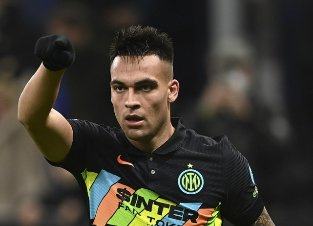 日本险胜国际米兰,穆勒高光表现 日本险胜国际米兰,穆勒高光表现