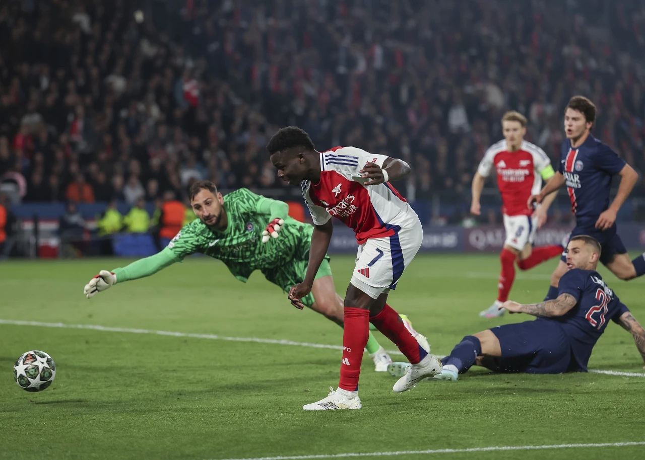 巴黎圣日耳曼队双线出击,备战下一场比赛 巴黎圣日耳曼队双线出击,备战下一场比赛